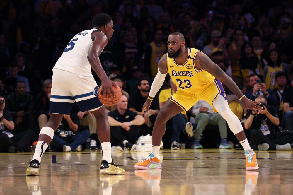 也延伸到了 也延伸到了